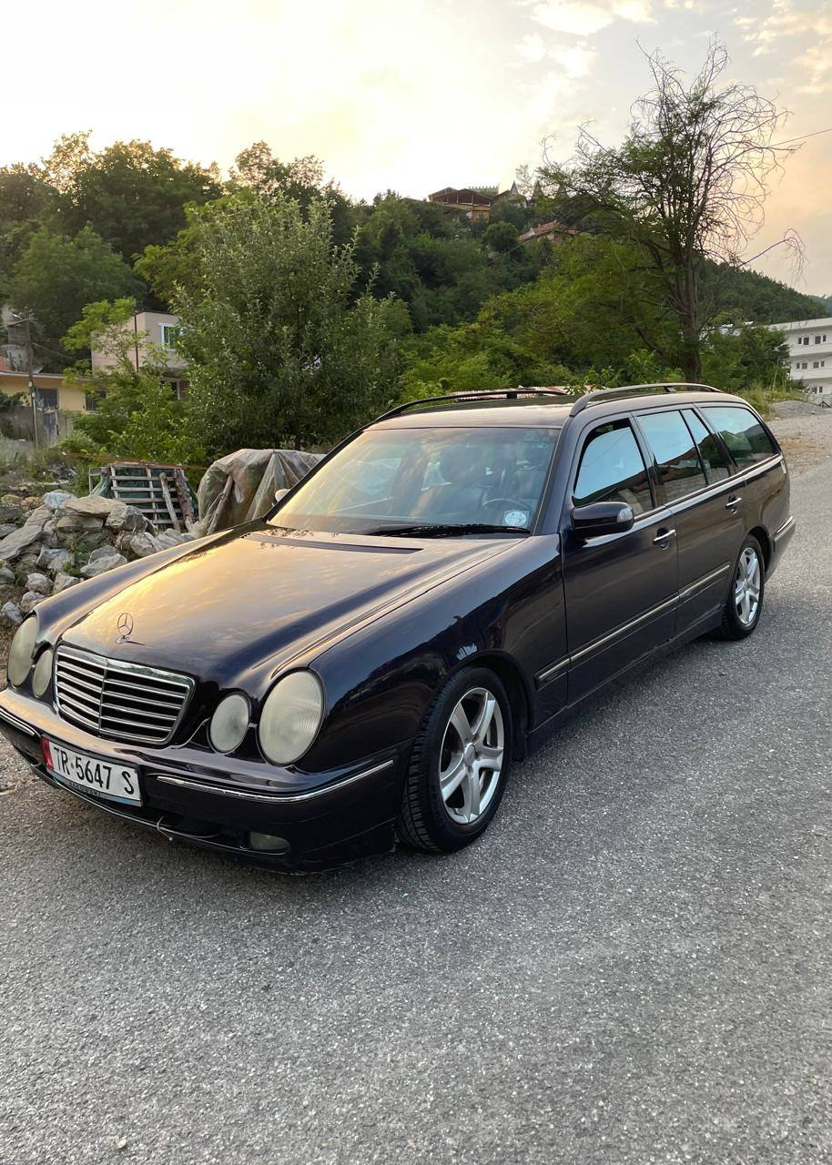 Mercedes-Benz E-Class Kombi Avantgarde